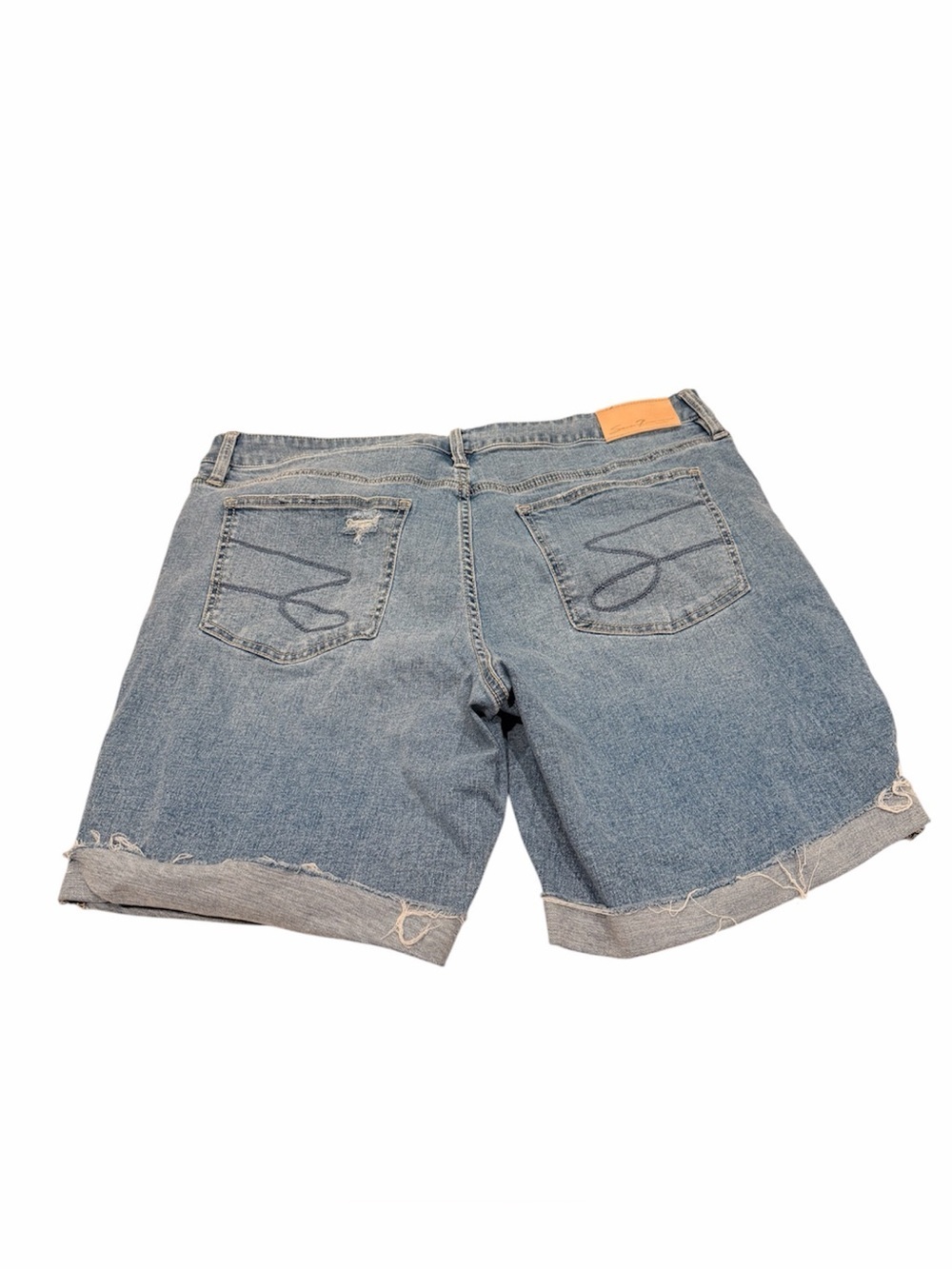 Seven7 Relaxed Bermuda Classic Distressed Denim Shorts Light Blue Size 14 - Picture 2 of 4